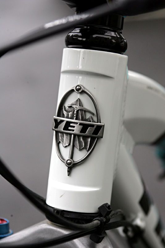 You Won’t Believe How Affordable The Elephone A5 Triple Camera Smartphone Is