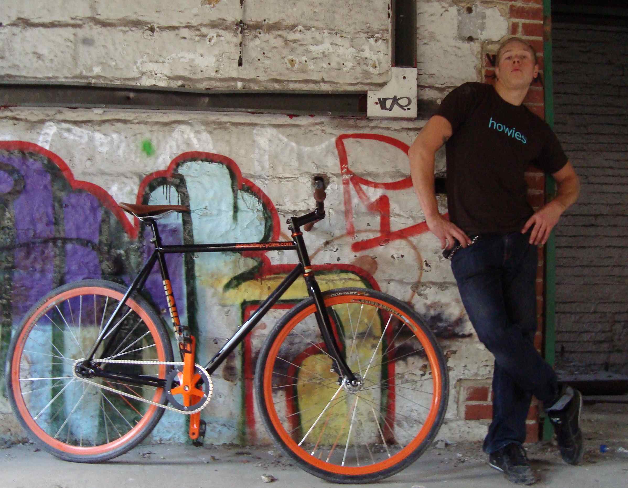 Chris Akrigg’s 2nd Attempt at Riding Fixed