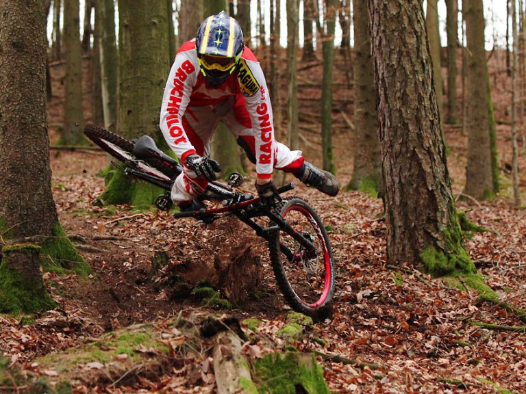 Magura Crash Contest