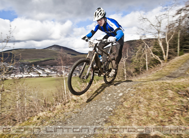 Report: Innerleithen Mountain TT finale…