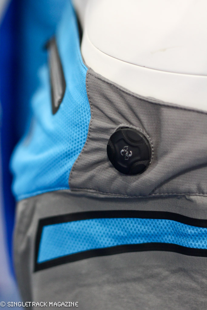 Charge Bikes Surface Clothing Sugoi (7)