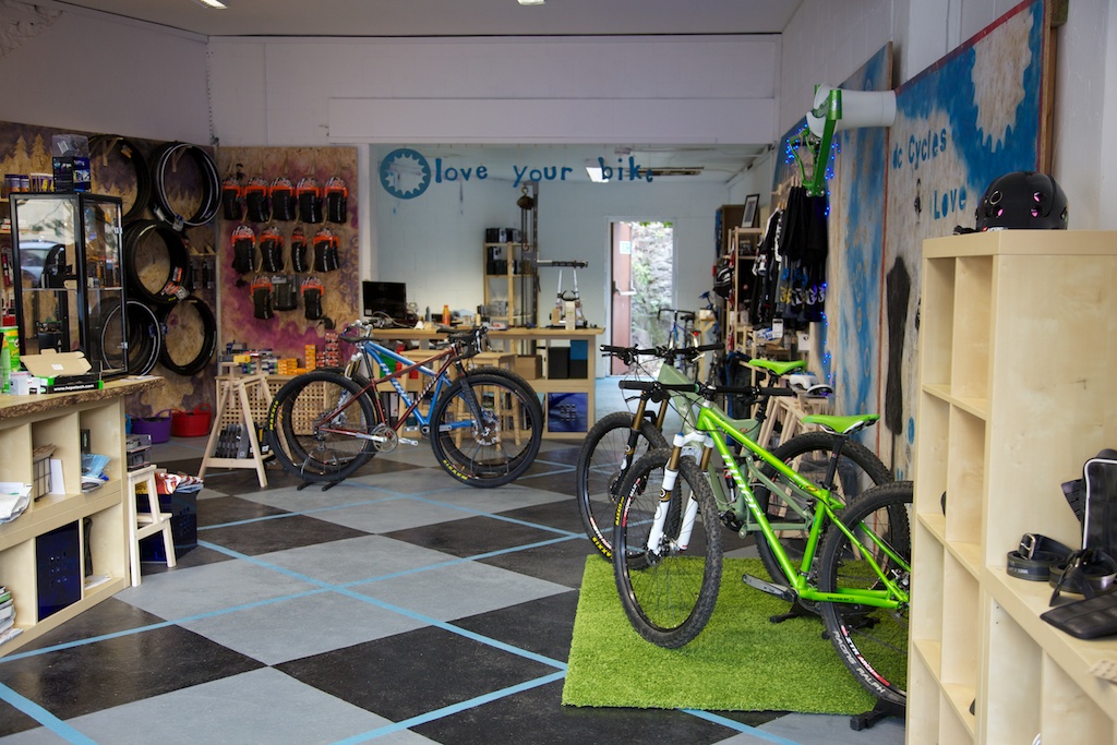 Tuesday Treats 10: DC Cycles