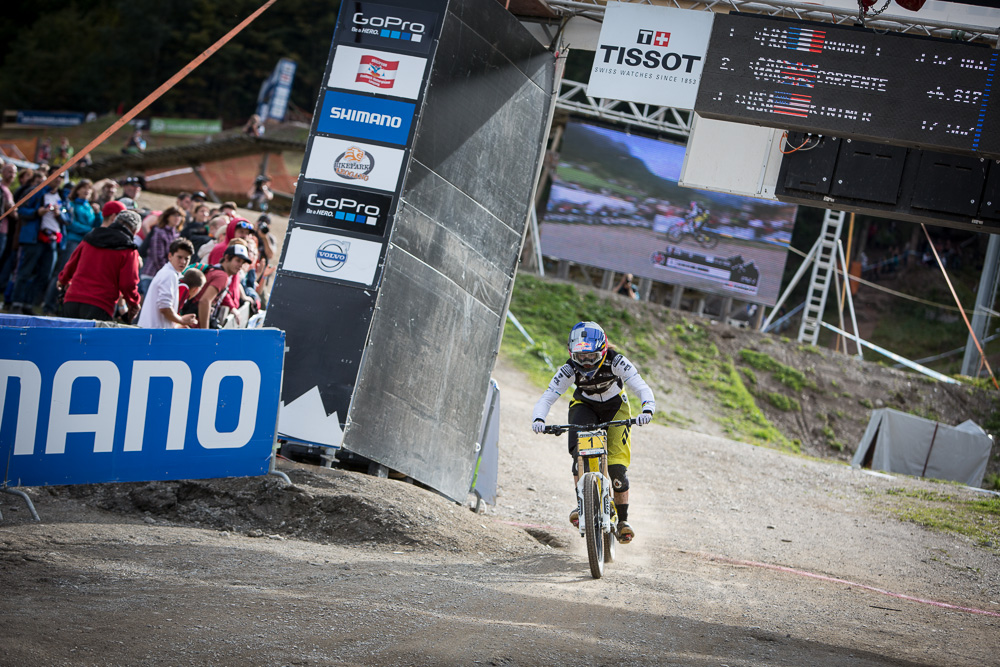 Steve Smith and Rachel Atherton take overall Downhill World Cup title