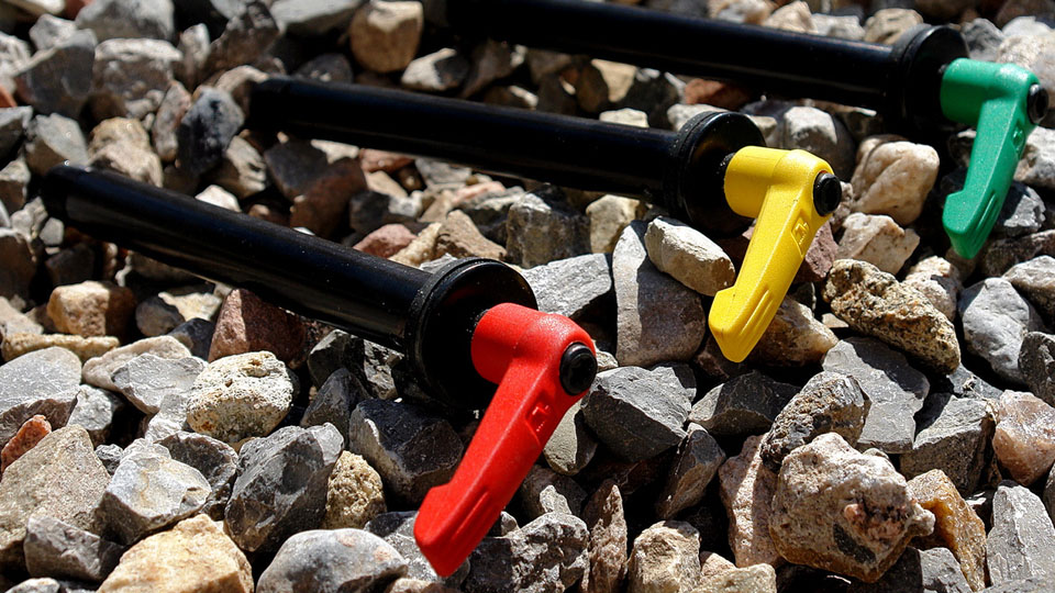 Unicorn Axles’ 15QR Ratcheting Thru-Axle