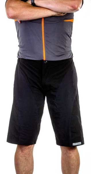 DirtBaggies Feature bibs & Classic shell