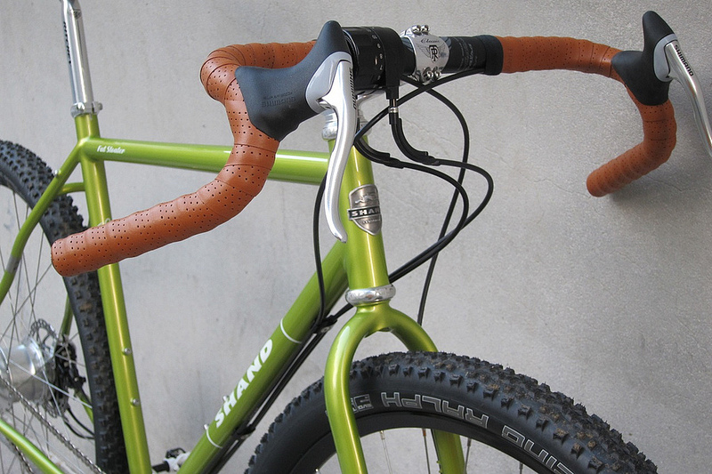 Fat tyres, twist shifters, and Dirt Drops