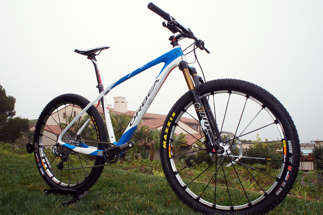 Team Luna issue Alma M10