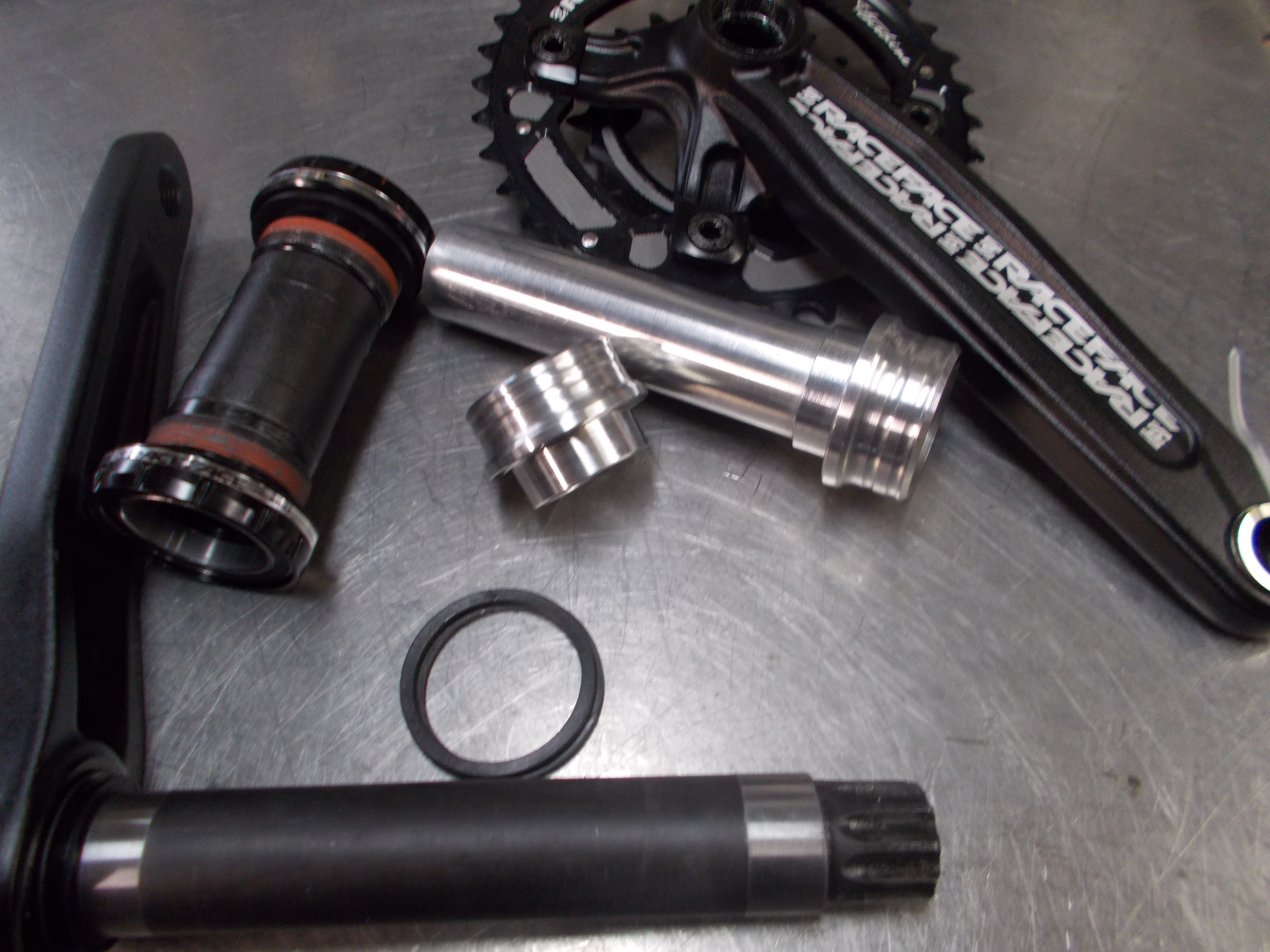 Fatbike cranks, spacer, and external BB30 bottom bracket