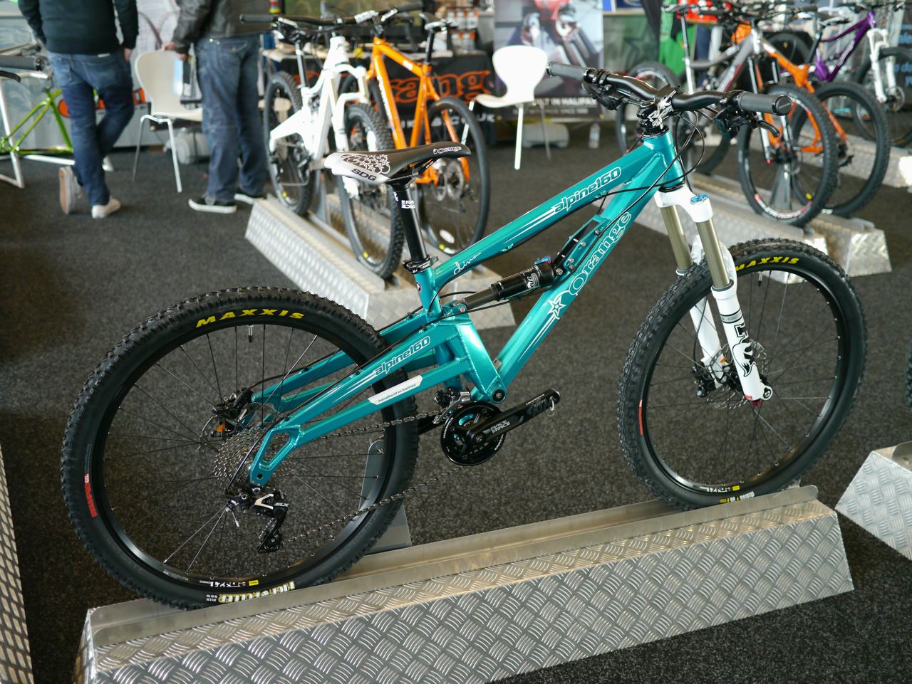Electric teal