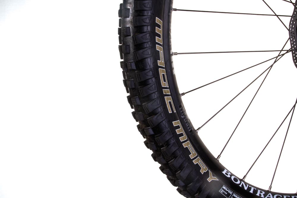 Schwalbe Magic Mary 27.5 x 2.35
