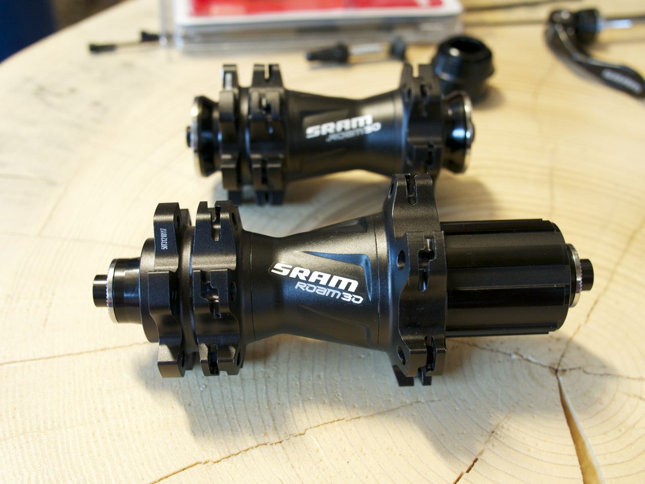Roam 30 hubs