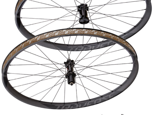 Roval’s new wide carbon & alloy trail wheels