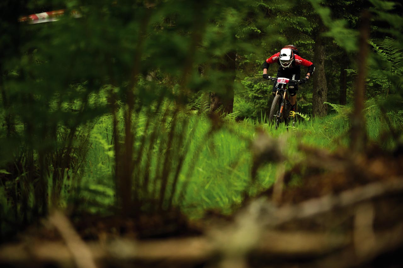 Issue 90 Premier Exclusive! – Tweedlove Enduro World Series Gallery