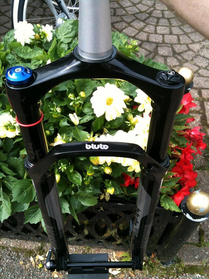 rockshox_bluto_100mm
