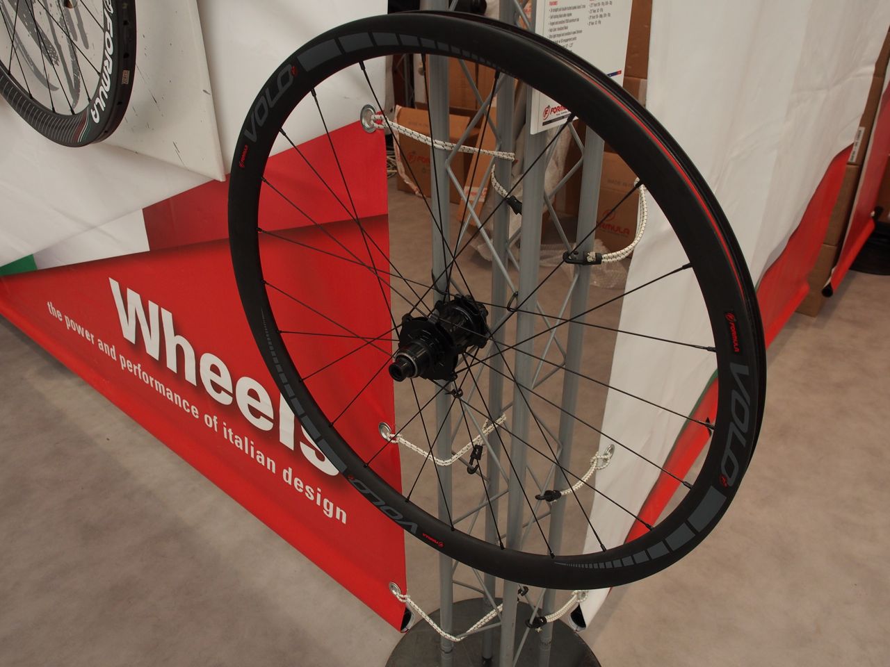 Formula goes carbon wheel
