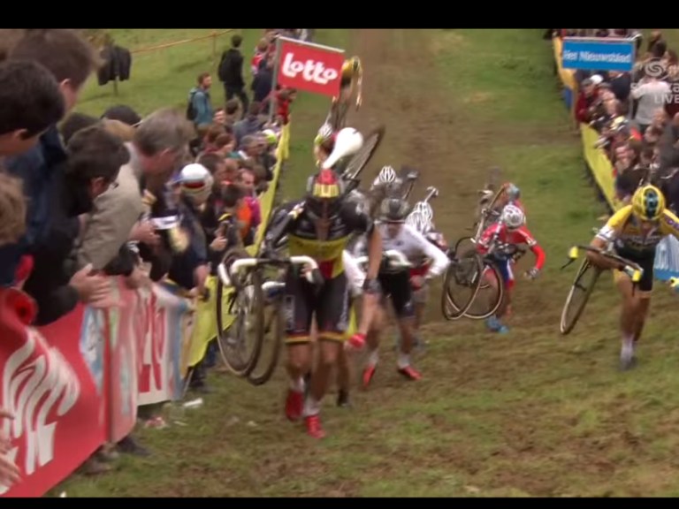 Video: Ronse B-Post Trophy mans Race