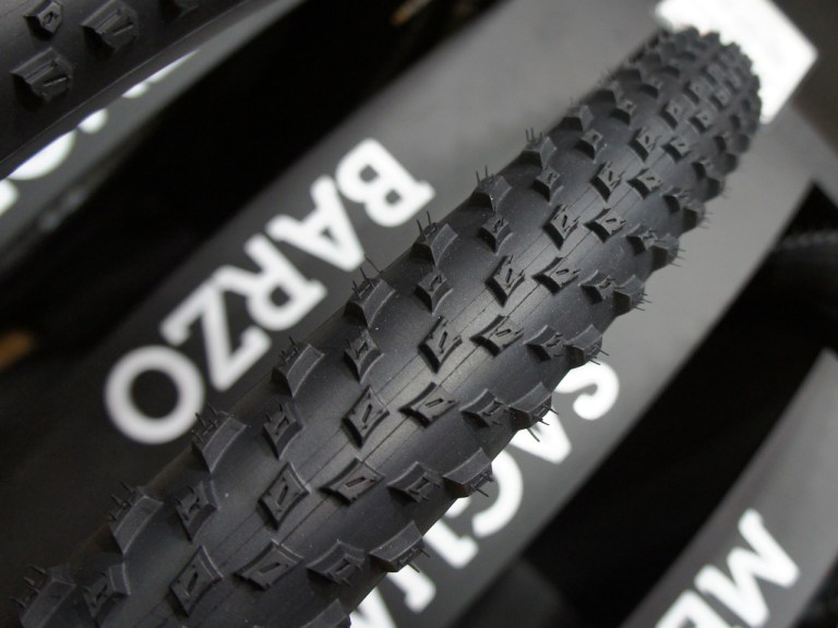 Geax re-launches as Vittoria, add new tyres