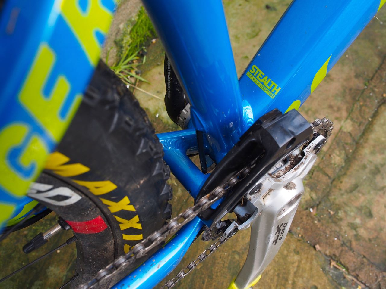 Neat stealth routing