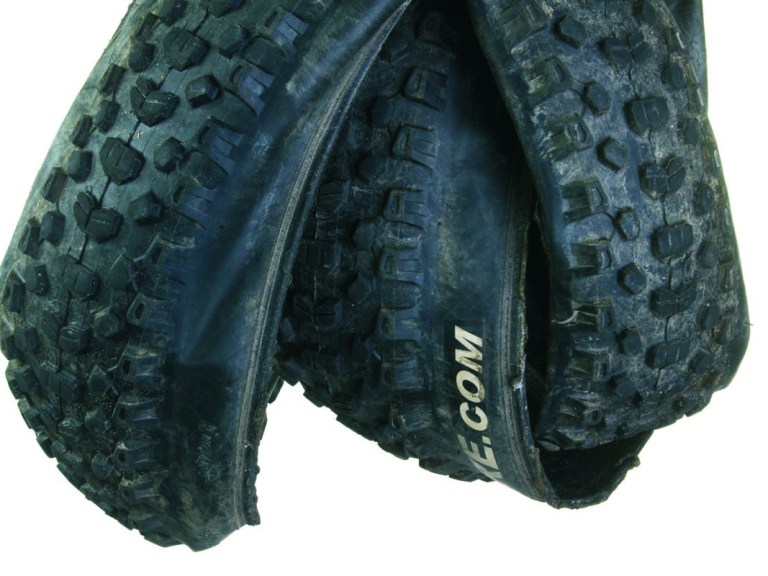 Kenda Nevegal X-Pro 27.5 x 2.35in tyres