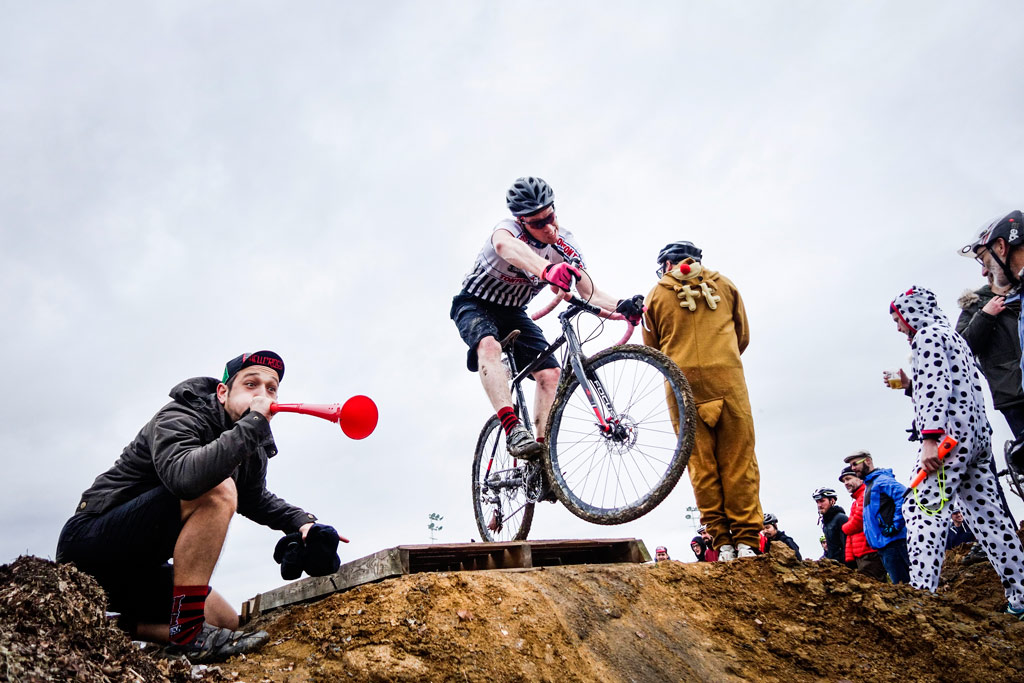 GoGo!!! Hellcross 2014