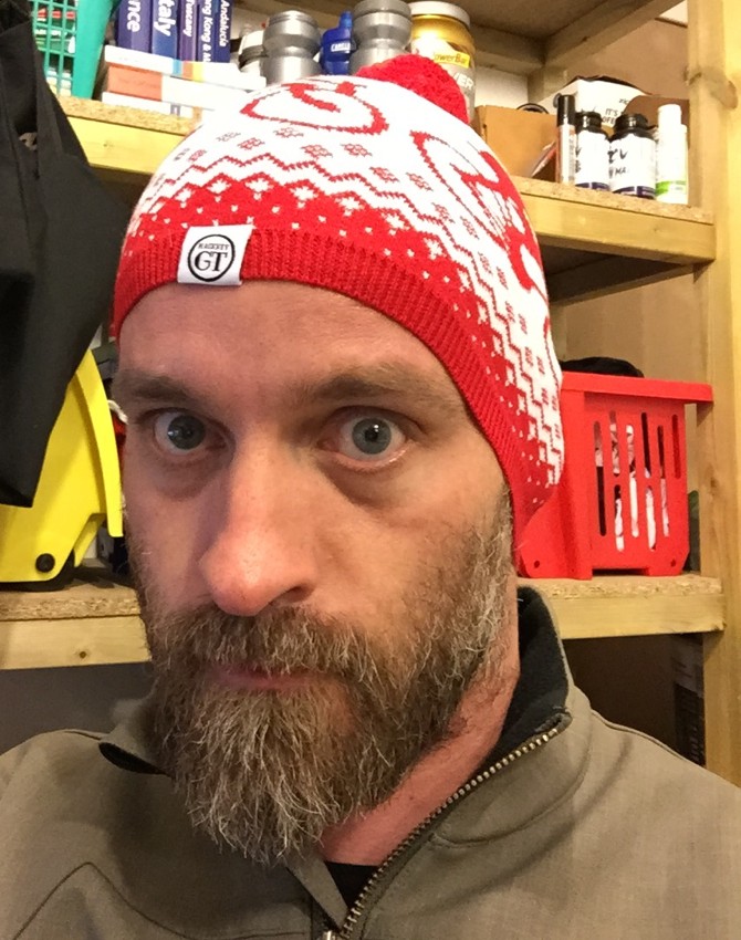 Hackney GT Alpine bobble Hat