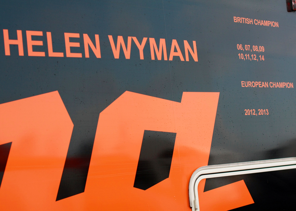 Grit Chat: An interview with Helen Wyman.