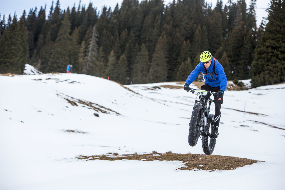Oli Munnik of South Africa enjoys the decent during stage 2 and 3 of the first Snow Epic, the ascent and decent of Brunni Hütte near Engelberg, in the heart of the Swiss Alps, Switzerland on the 16th January 2015 Photo by: Nick Muzik / Snow Epic / SPORTZPICS
