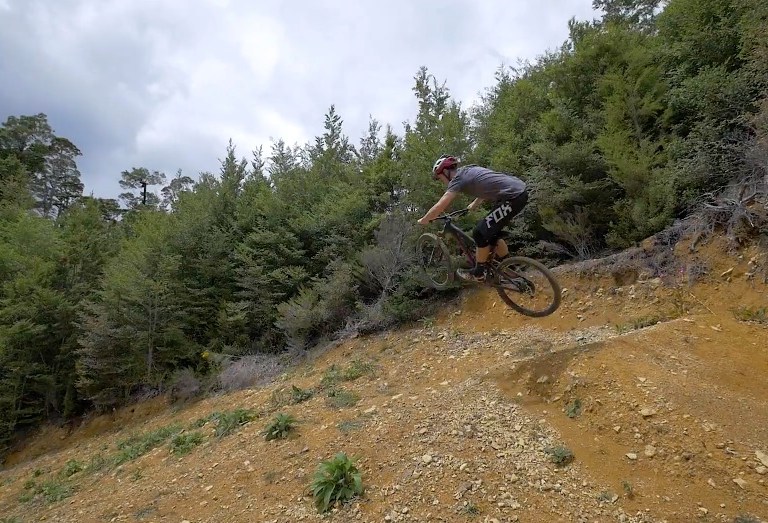 Video: 2015 Dodzy Memorial Enduro Tribute