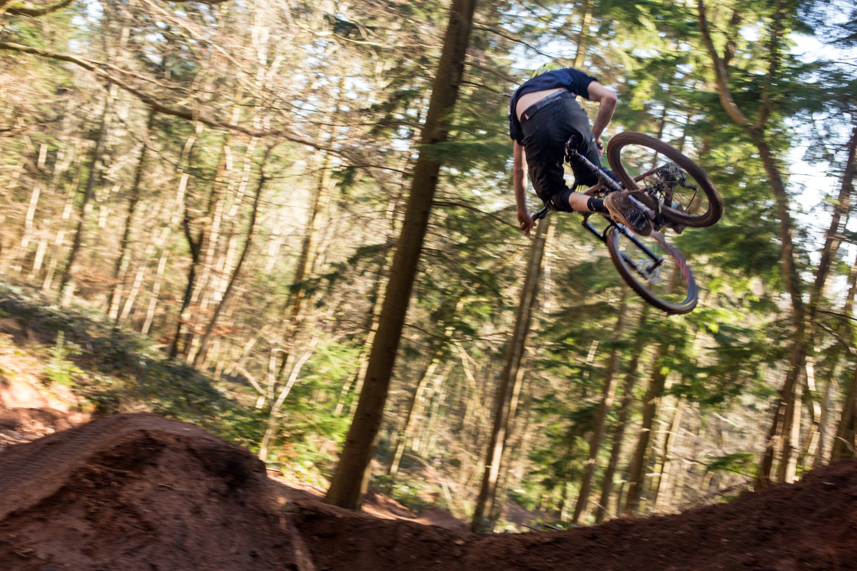Singletrack Cinema 5