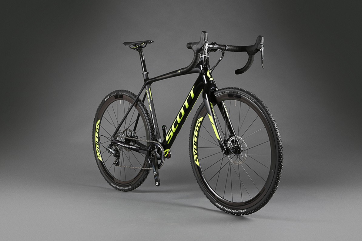 New Scott Addict: now with thru-axles and discs