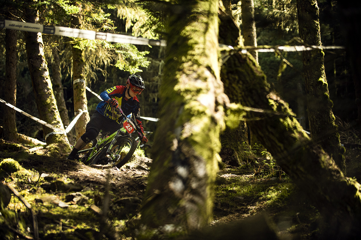 SN_Singletrack_Tweedlove_Fri03