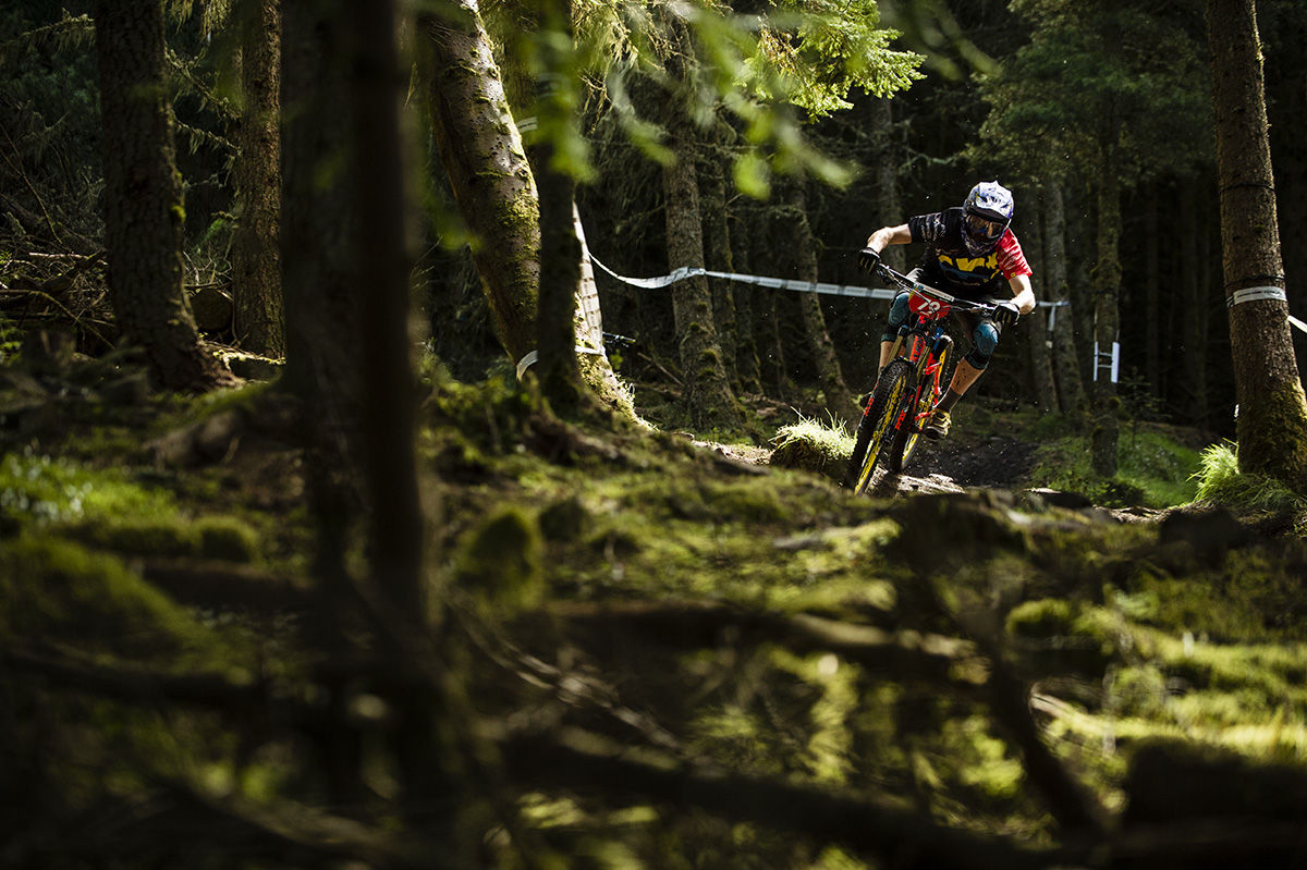 SN_Singletrack_Tweedlove_Fri04