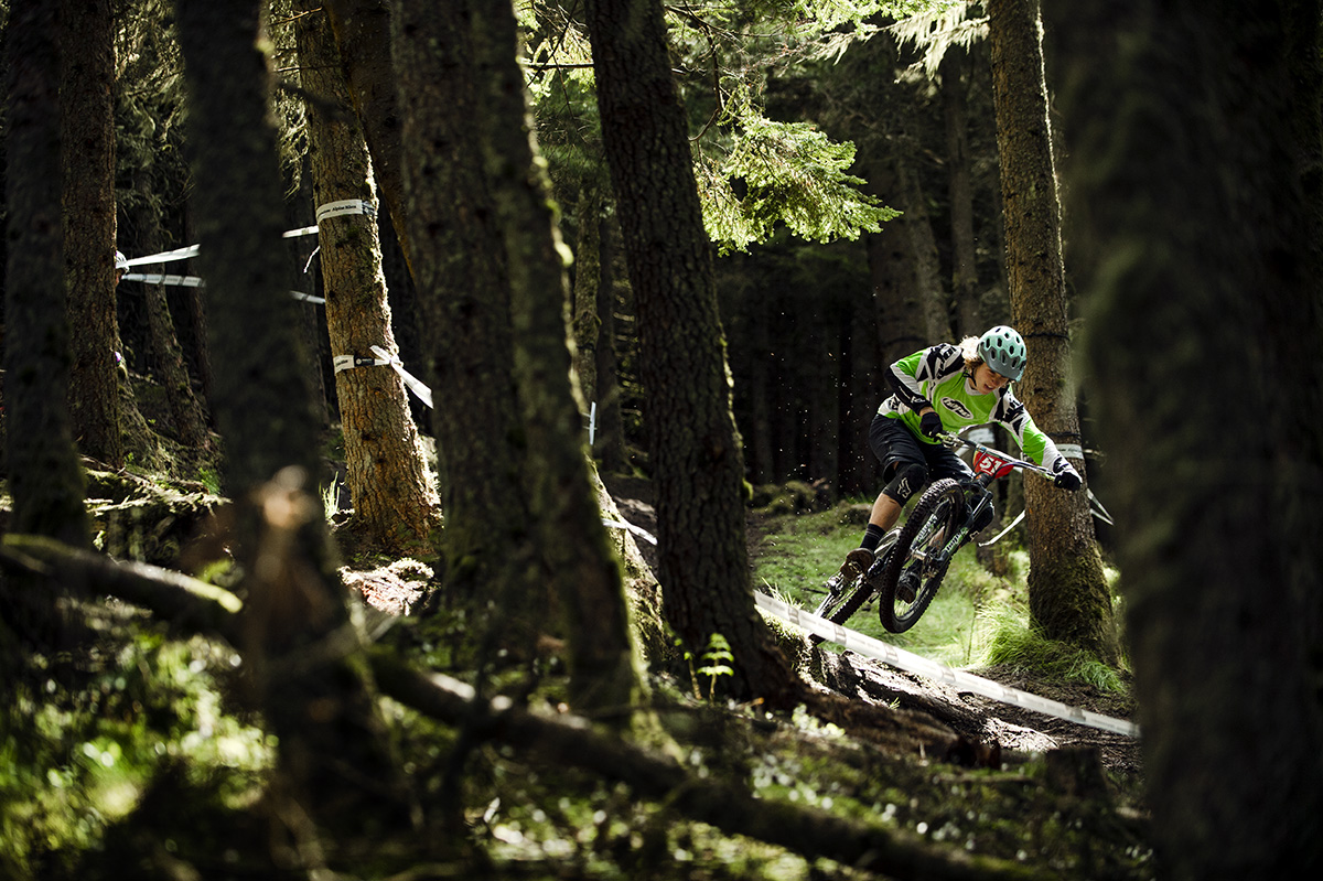 SN_Singletrack_Tweedlove_Fri07