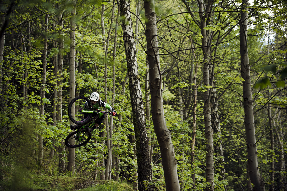 SN_Singletrack_Tweedlove_Fri16