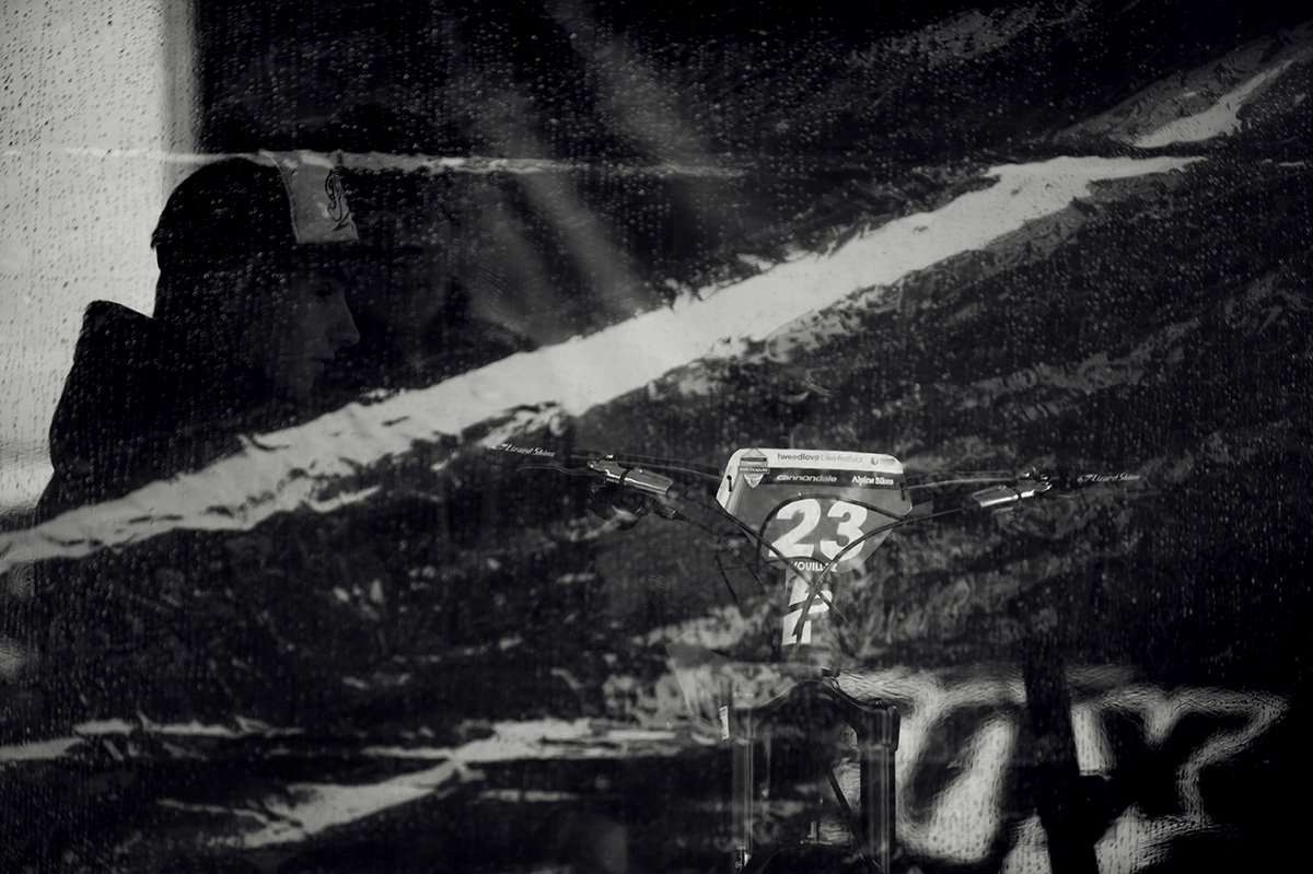 SN_Singletrack_Tweedlove_Sun02