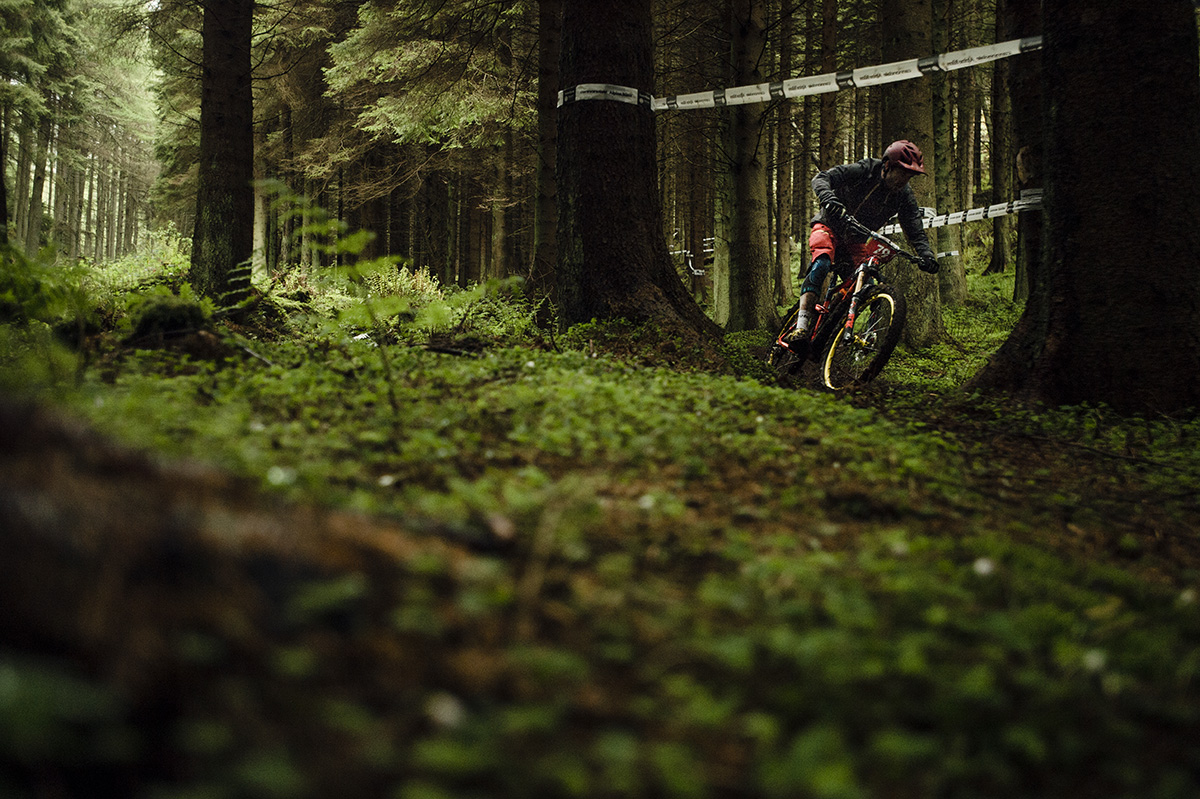 SN_Singletrack_Tweedlove_Sun08