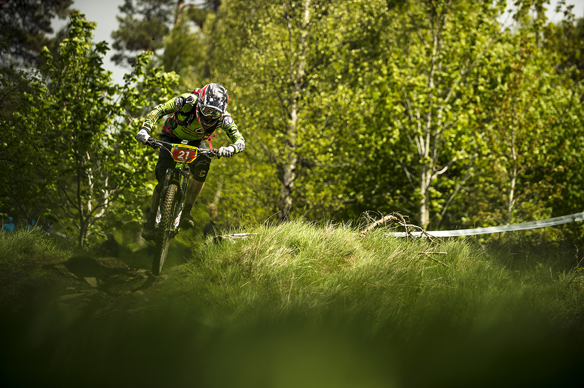 SN_Singletrack_Tweedlove_Sun27