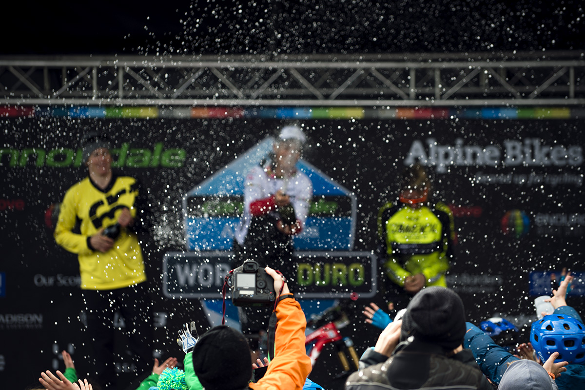 SN_Singletrack_Tweedlove_Sun30