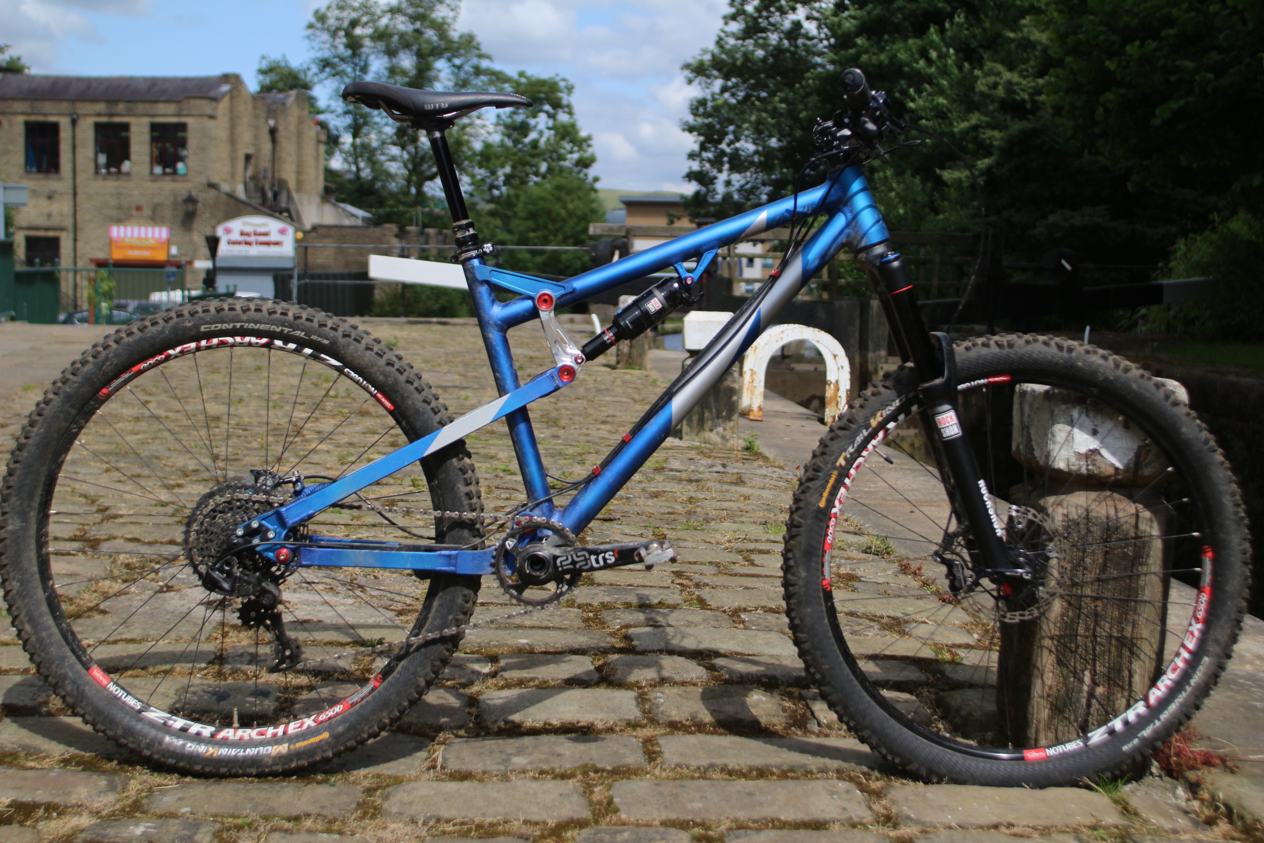 Nicolai Helius AC 27.5