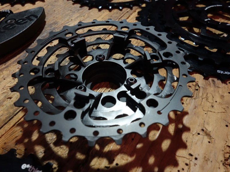 Eurobike 2015: e*thirteen components