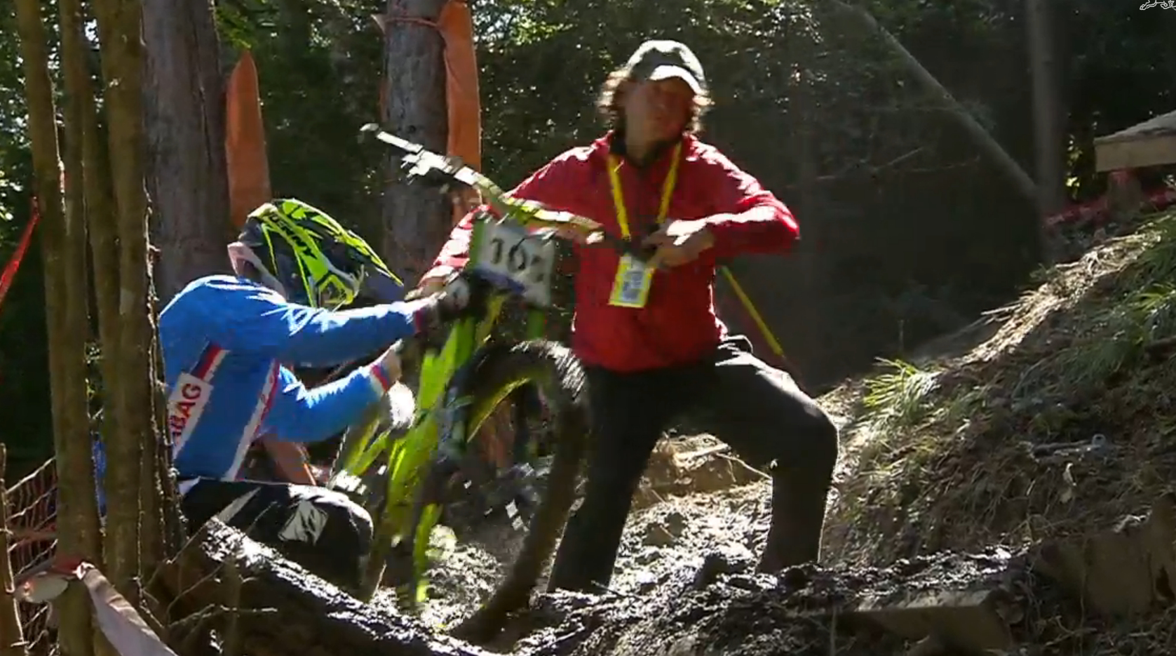 Lot's of mud, lot's of crashing, lot's of entertainment