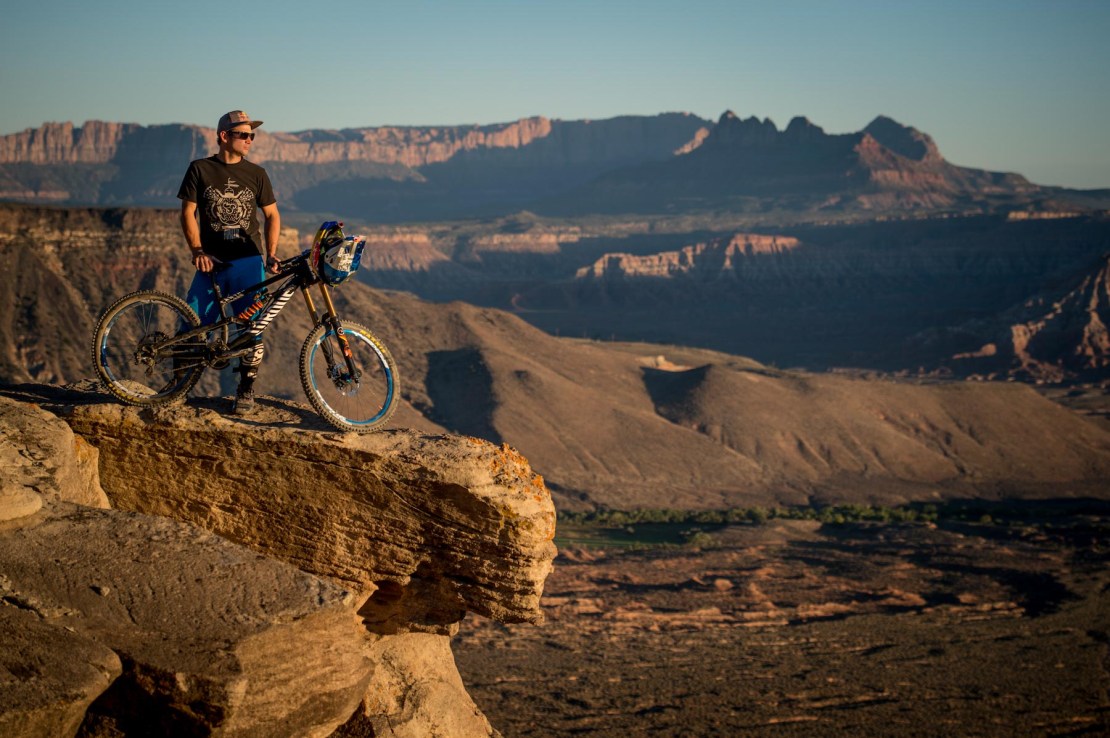 Video: Berrecloth Says Farewell to Specialized and hello to Canyon