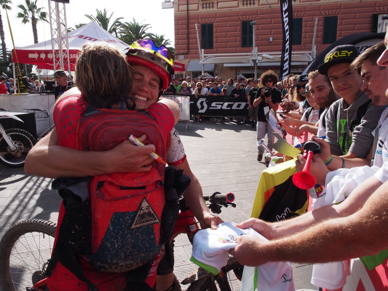 A congratulatory hug from Anka Martin for tracey moseley at ews enduro world series finale ligure italy 2015