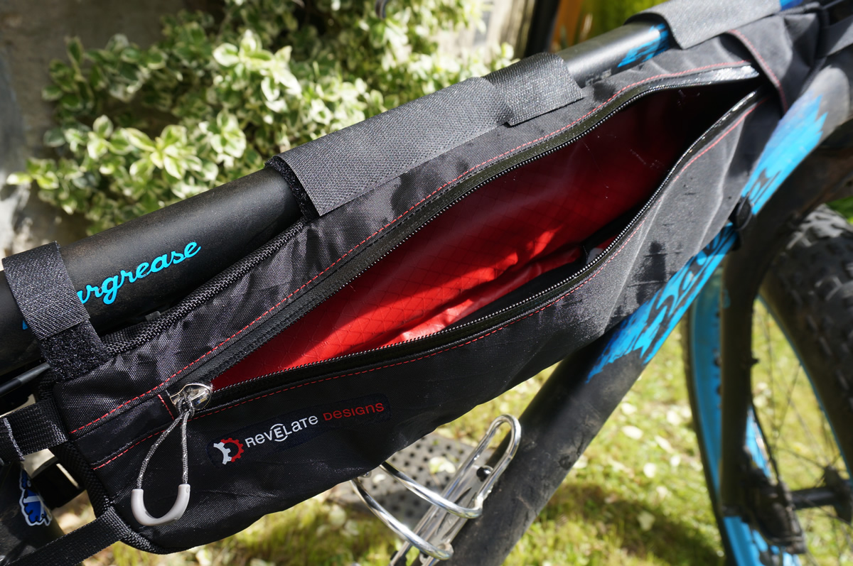 Review: Revelate Tangle Bag