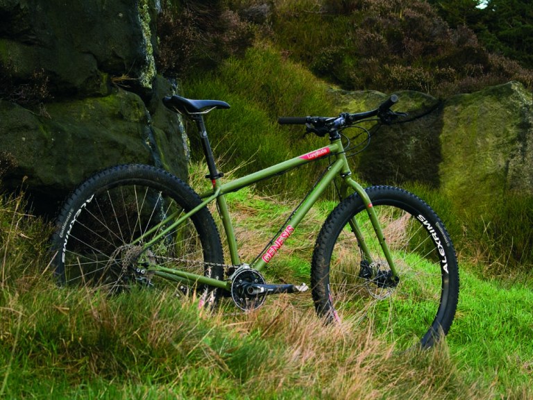 Review: Genesis Longitude