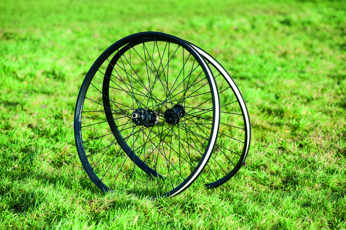 Review: Syntace W35 and W30 Wheels