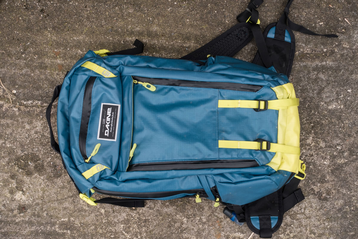Dakine Seeker