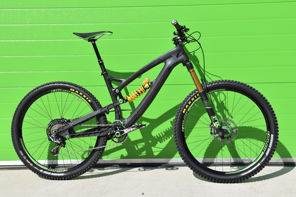 Hope’s new carbon HB.211 bike – exclusive pics!