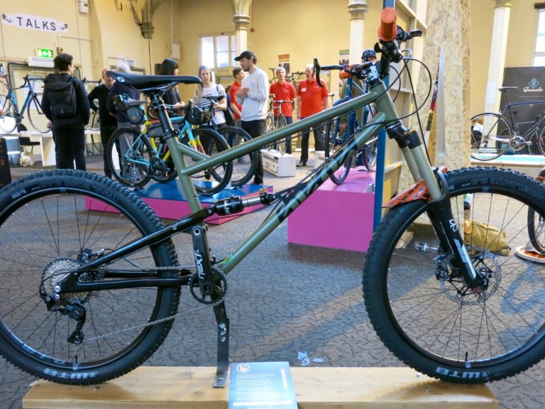 Cotic’s Rocket Longshot