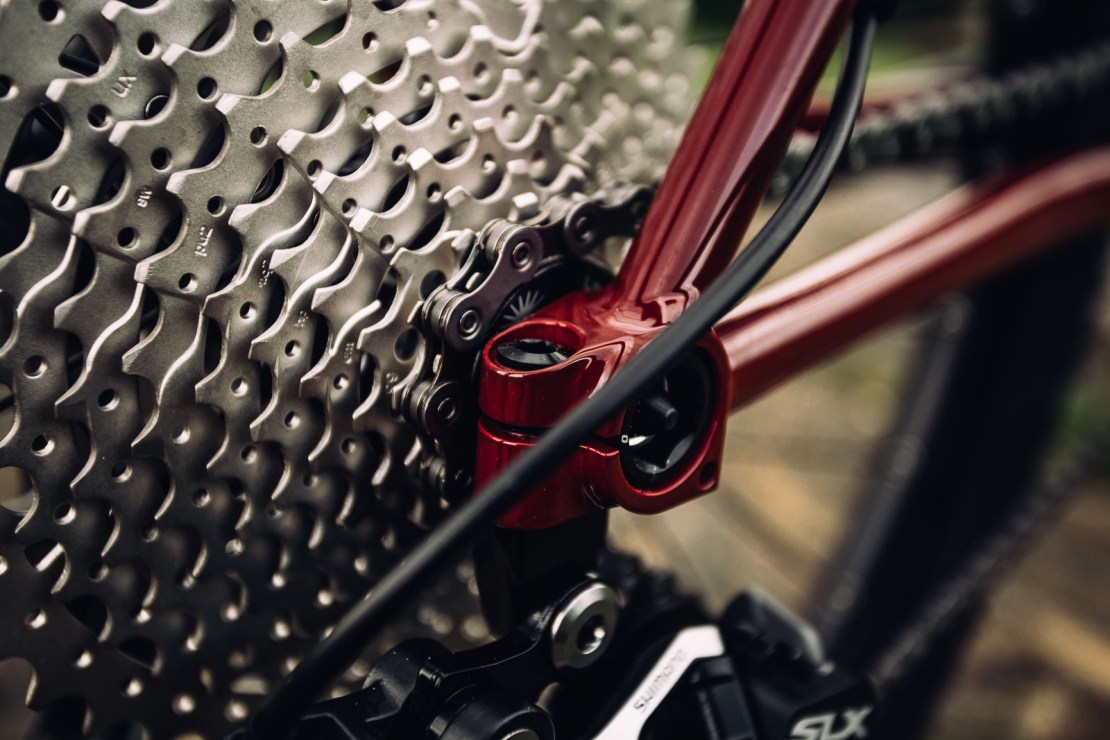 Hell Freezes Over, Cotic releases thru-axle BFe model